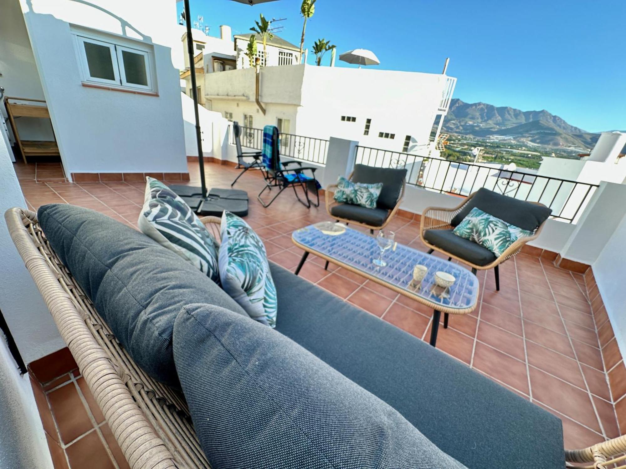 Casa Con Terraza Y Patio Privado En Salobrena Villa Exterior photo